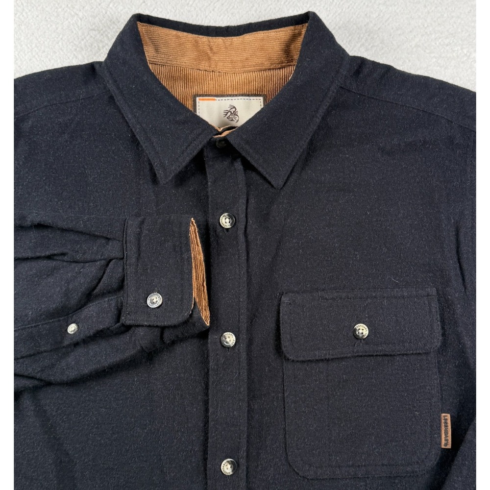 Legendary Whitetails Buck Camp Flannel Shirt Mens Medium Black‎ Cotton Pleated